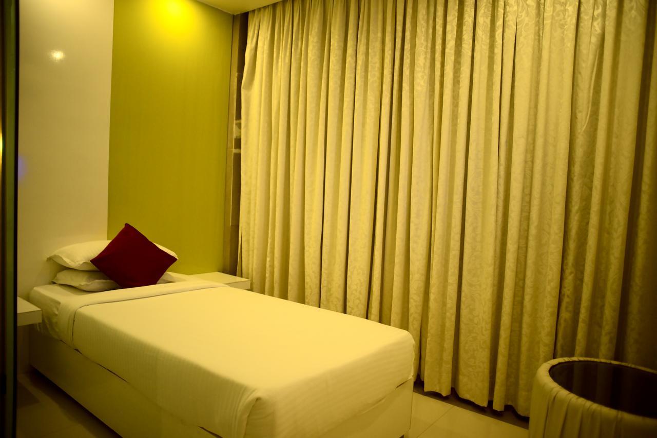 Hotel Heritage Dakshin Navi Mumbai Esterno foto