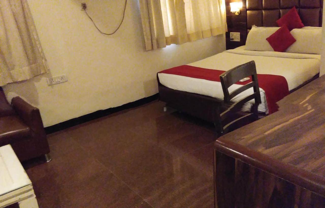Hotel Heritage Dakshin Navi Mumbai Esterno foto