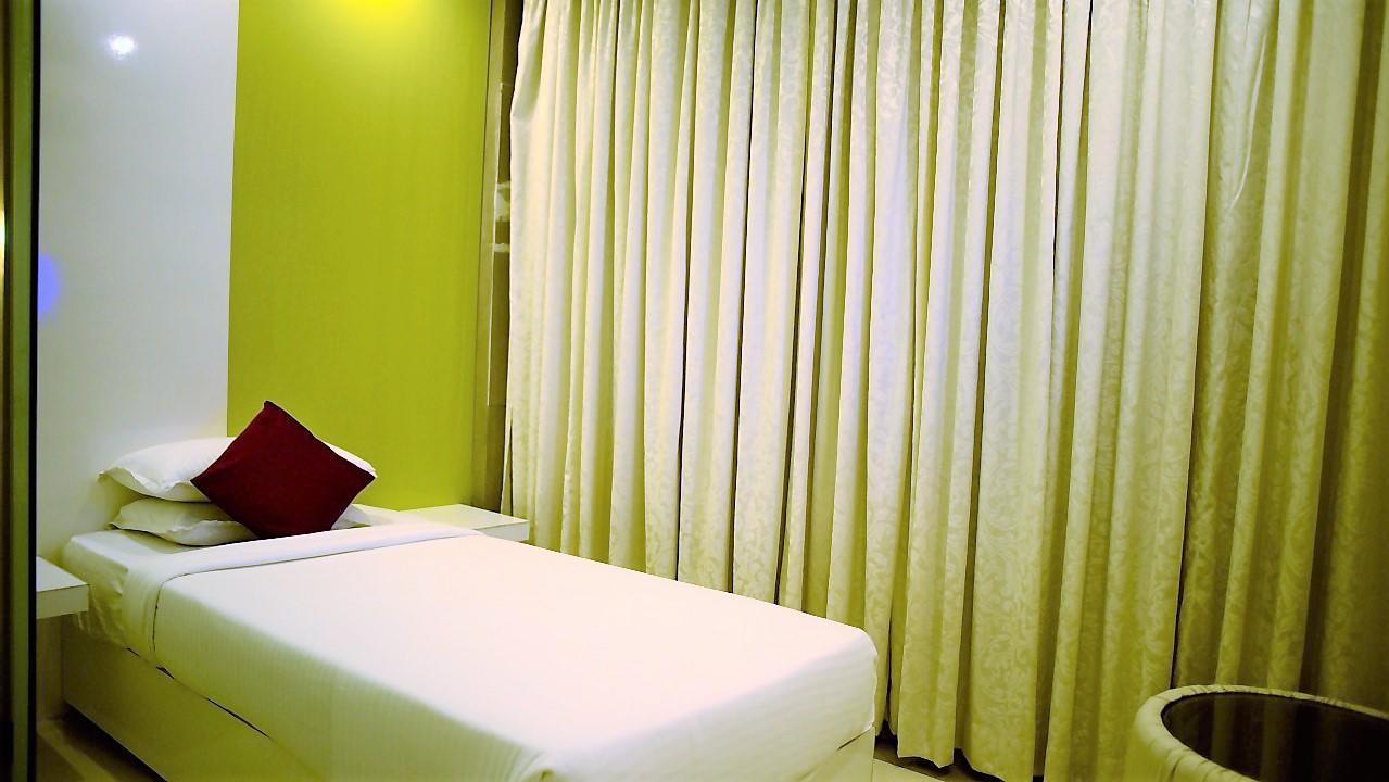 Hotel Heritage Dakshin Navi Mumbai Esterno foto