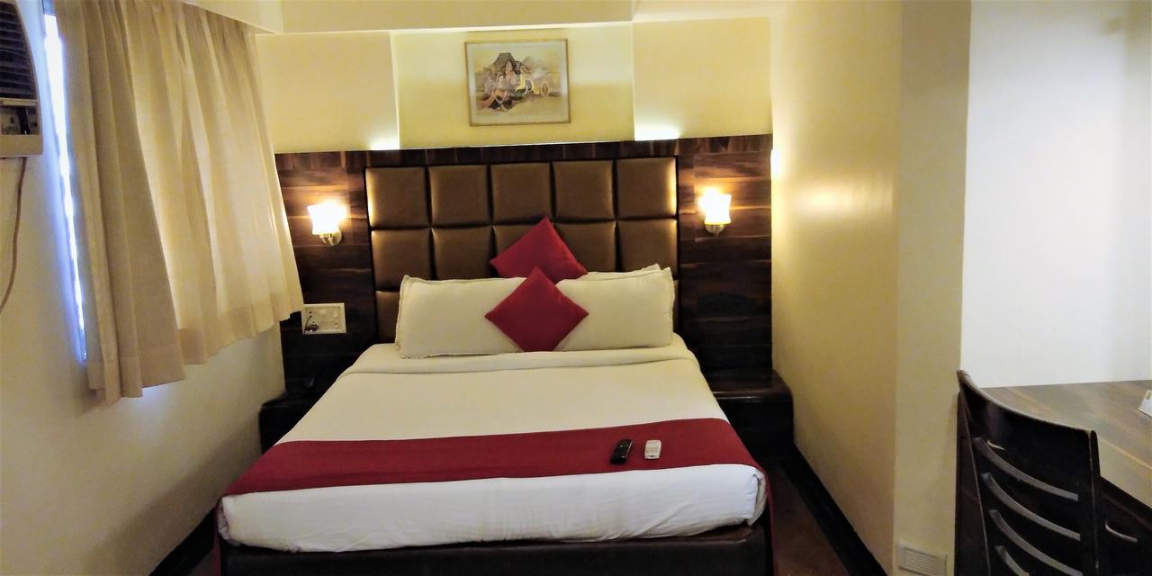 Hotel Heritage Dakshin Navi Mumbai Esterno foto