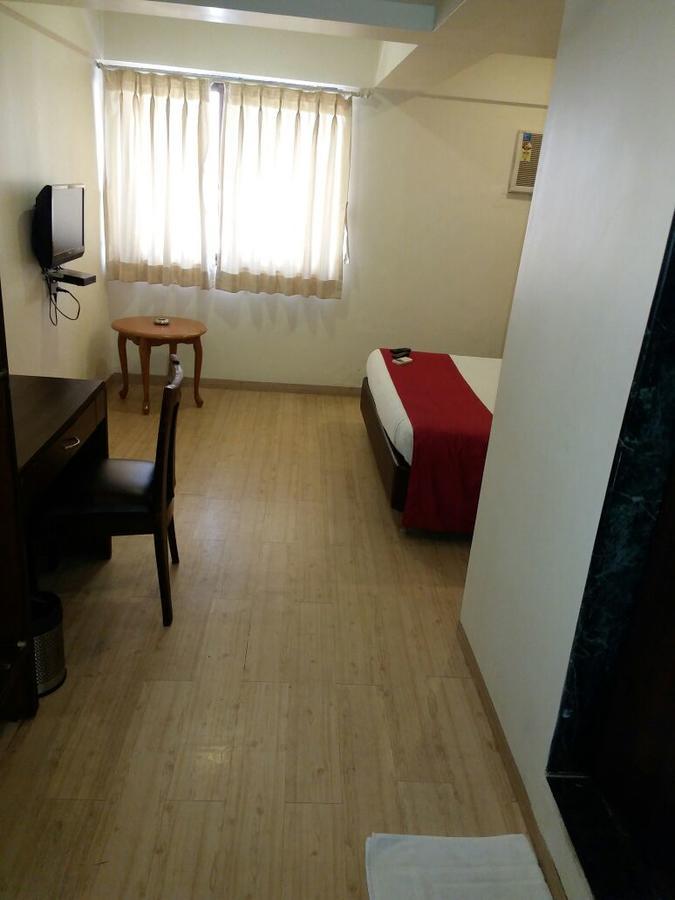 Hotel Heritage Dakshin Navi Mumbai Esterno foto