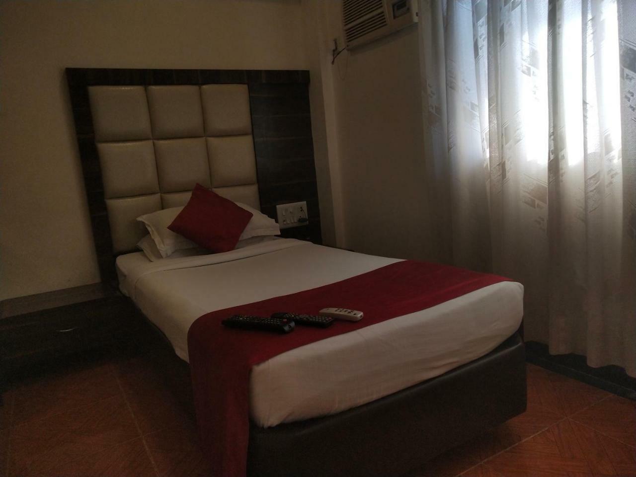 Hotel Heritage Dakshin Navi Mumbai Esterno foto